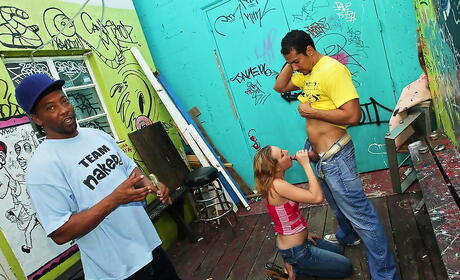 Rangy milf Amber in sexy jeans banged after good blowjob outdoor